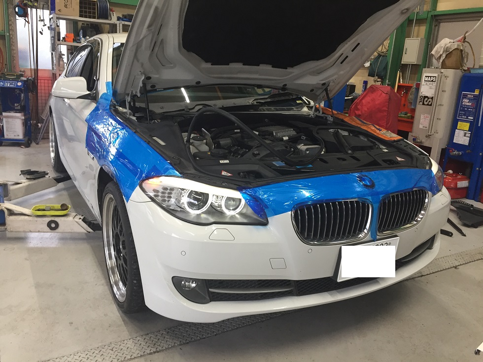 BMW オイル漏れ修理　タペットカバーASSY交換