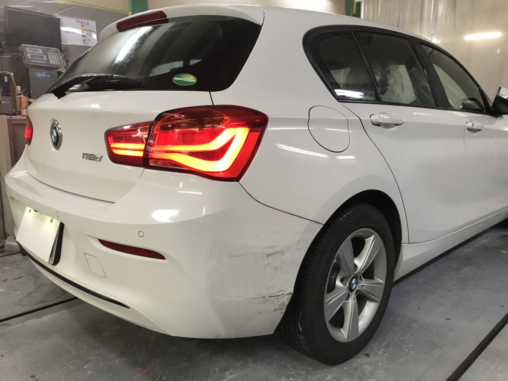 BMW　１１８d  リアバンパー修理　ついでにフロントも(^_^)　　豊田市　　板金塗装